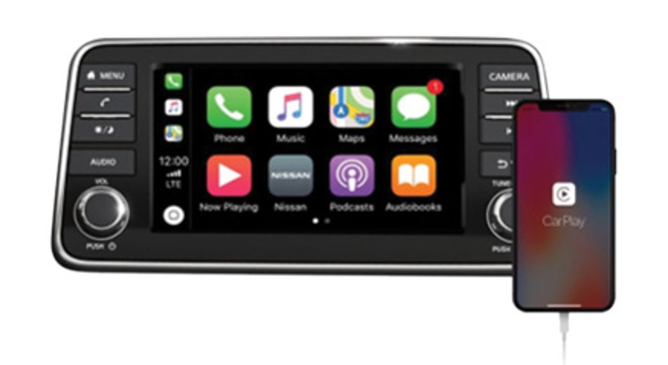 Nissan Sunny APPLE CARPLAY ®