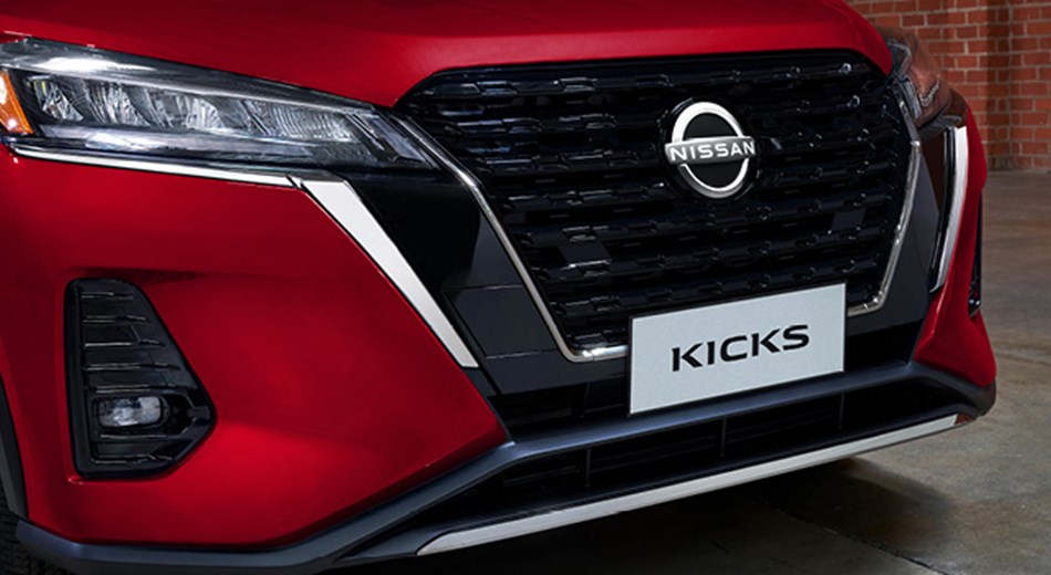 Nissan Kicks new signature V-Motion grille